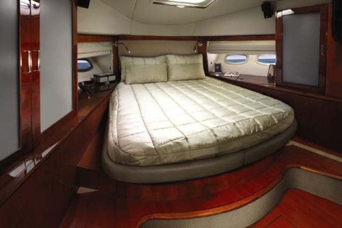 54' Sea Ray Yacht Master Suite