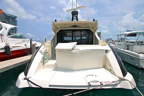 43' Marquis Boat Aft Deck