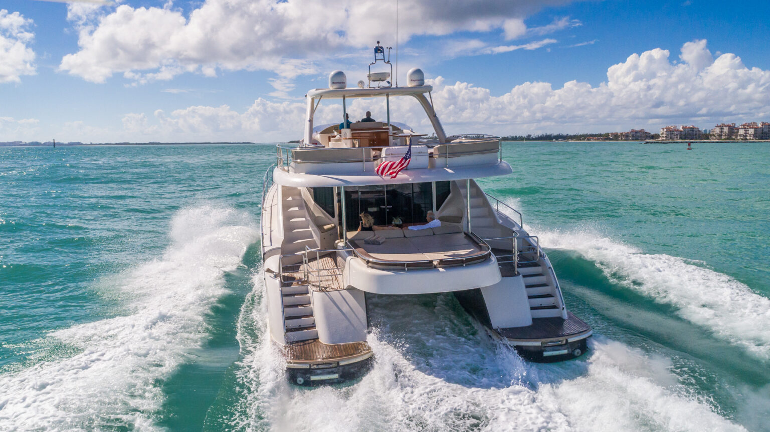 Top Events To Host On Your Next Yacht Rental in Miami